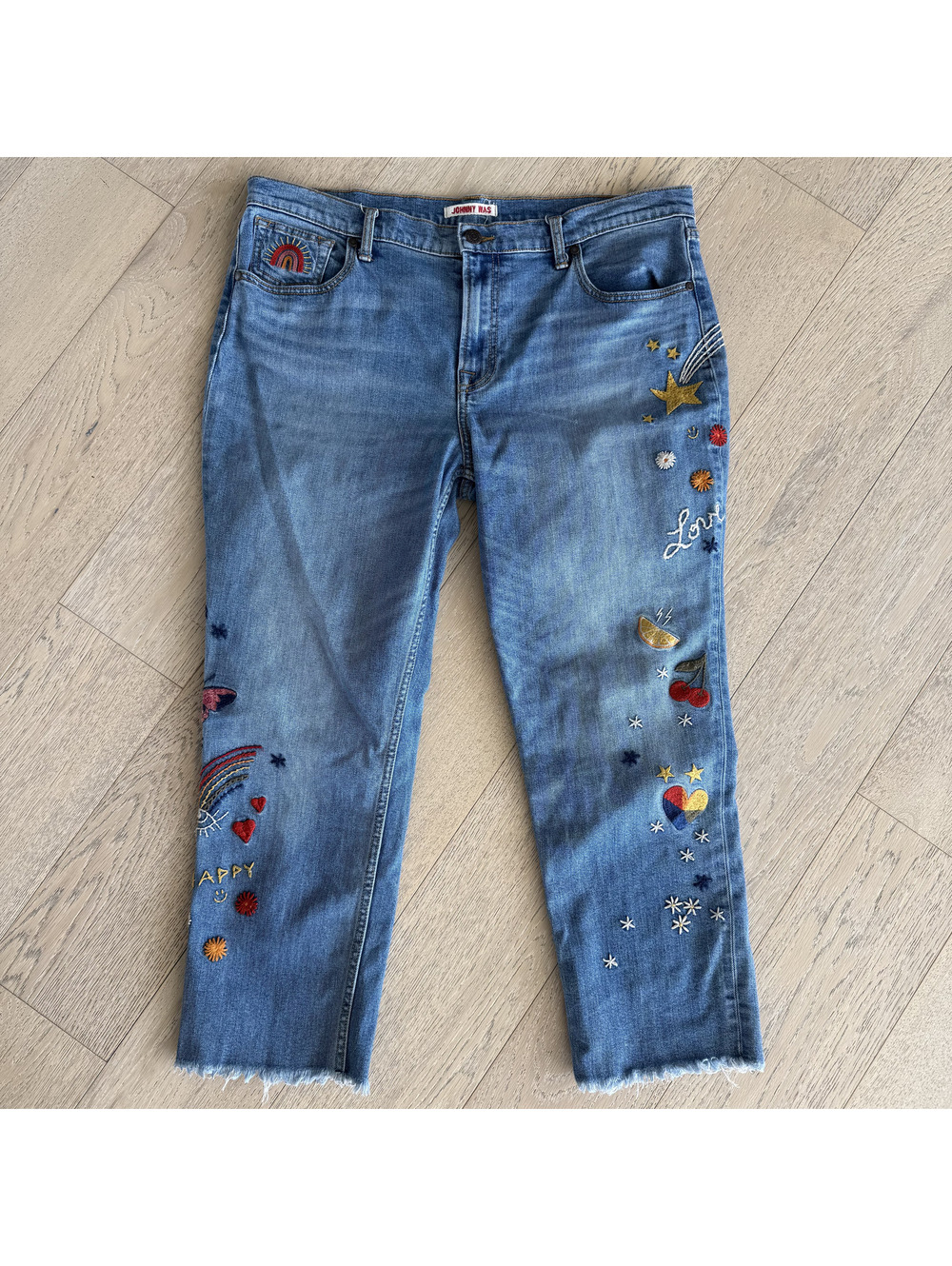 Johnny Was Embroidered Light Blue Denim Cropped Jeans with Rainbow and Butterfly